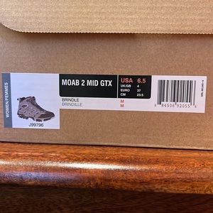 BNIB Merrell Moab 2 Mid GTX Women’s 6.5M Brindle Tan Gore-Tex Hiking Boots